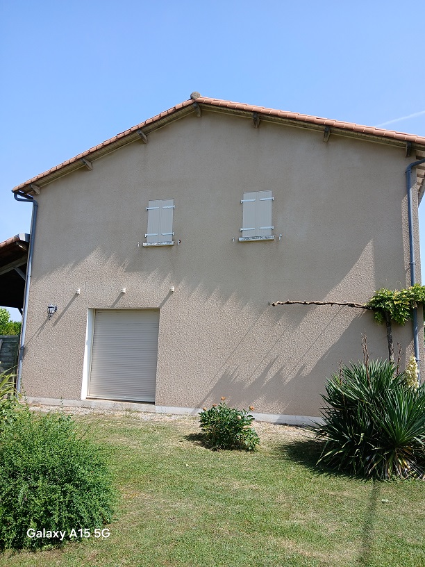 Peinture facade vivonne 86370